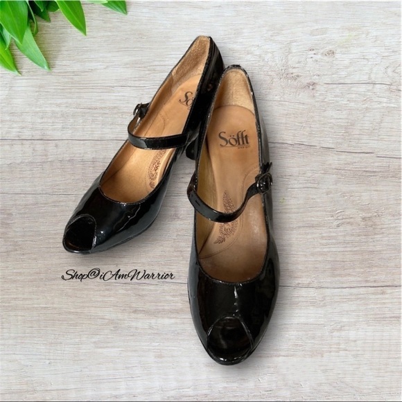 Sofft black patent leather adjustable strap peeptoe heels *shop@iamwarrior - Picture 2 of 13